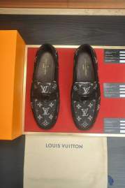 Picture of Louis Vuitton Shoes _SKULVsz39-45hnq111014826